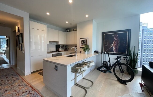 137 SEAPORT BLVD
