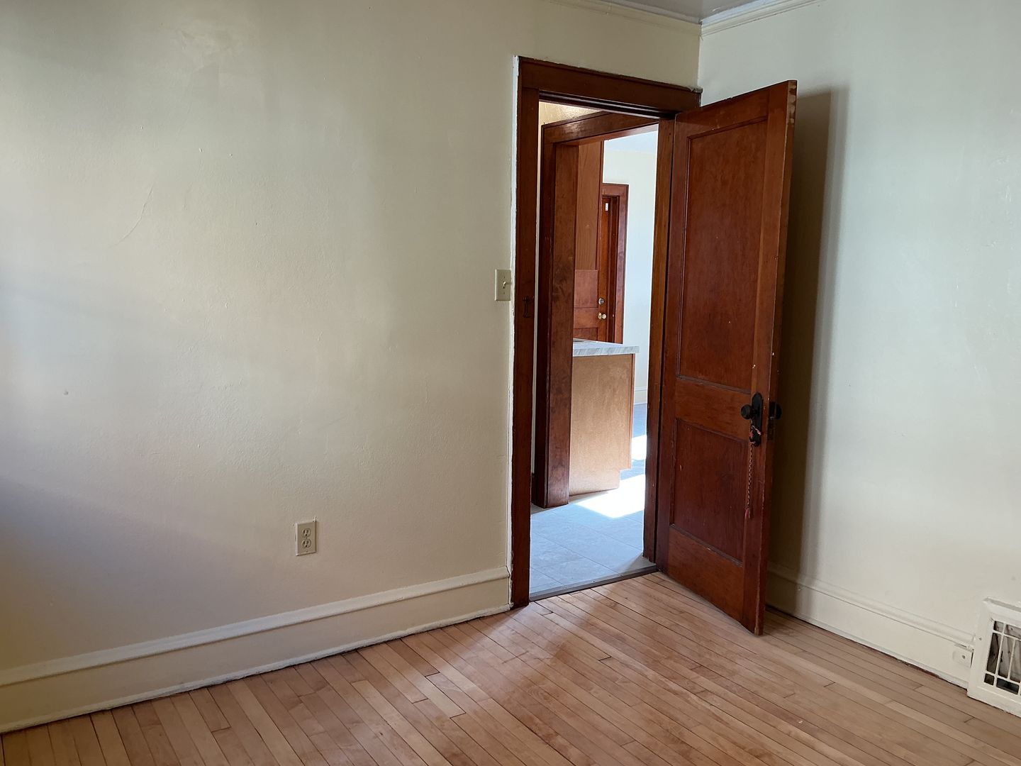 5342-5344 N. 35th St.