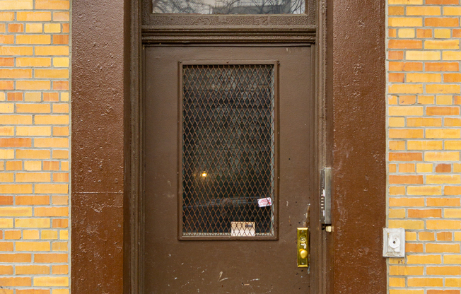 55 E 2 ST
