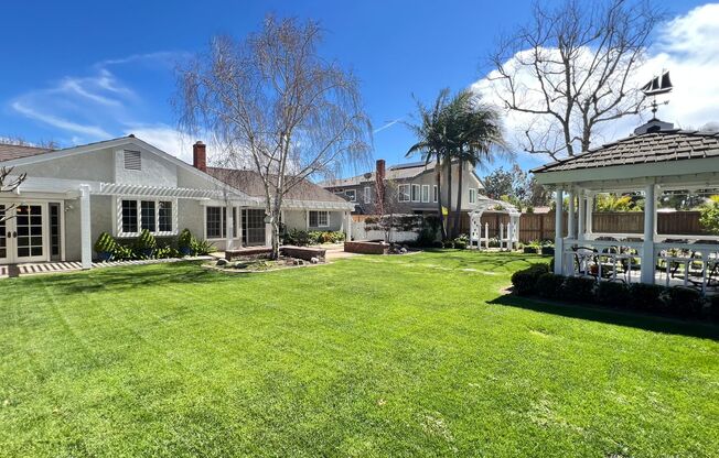 Stunning Single Story 3 Bed plus Den 2.5 Bath Orange Home in Mabury Ranch