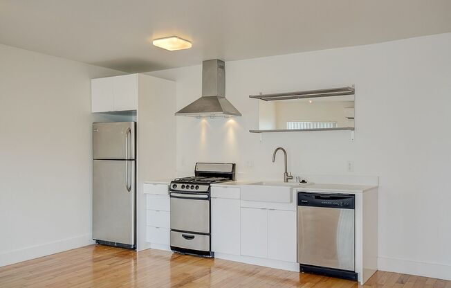 4234 W. LOCKWOOD AVE.