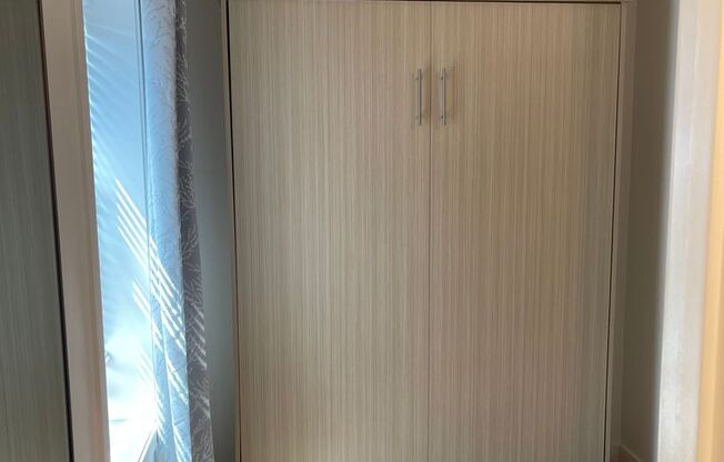 Studio, 1 bath, $1,550, Unit 16-18