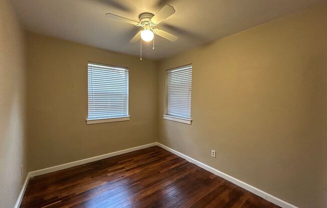 3 beds, 1 bath, $1,450