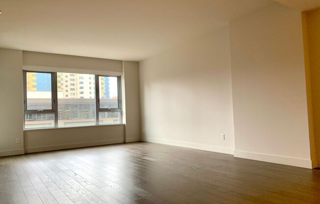 Insignia Condominium ~ Belltown/South Lake Union