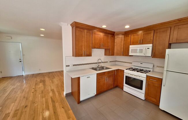 1515 S. Beverly Glen Blvd.