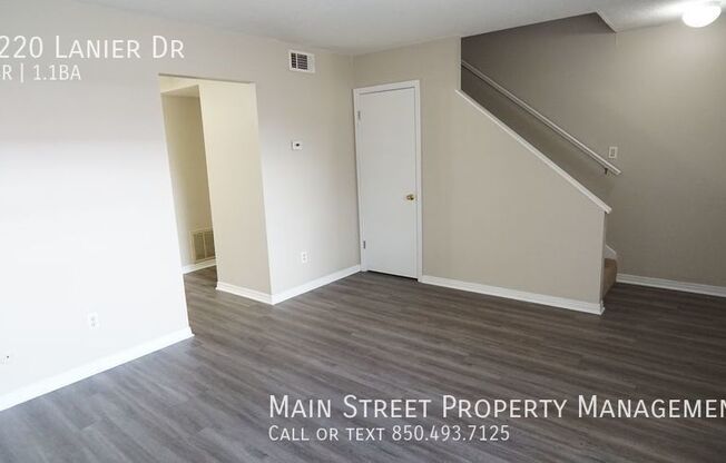 2 beds, 1.5 baths, 900 sqft, $1,250