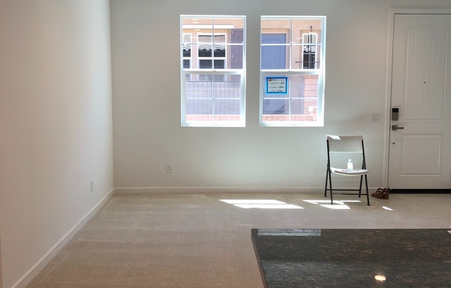 West Creek - 3 bedroom, 2.5 bath Townhome!