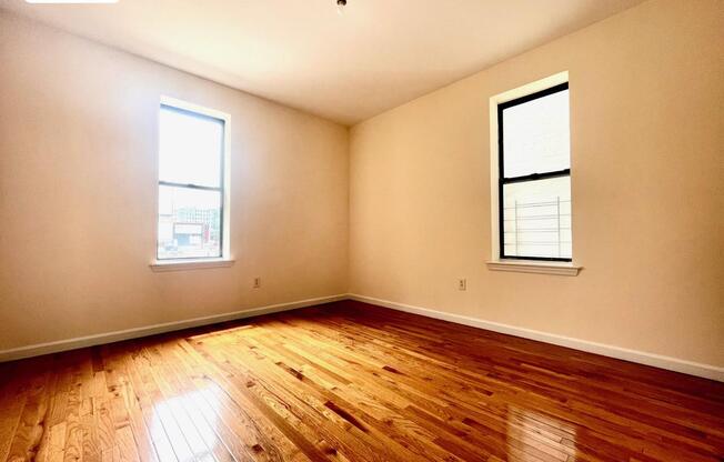 4500 BROADWAY