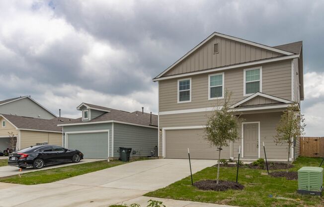 4 beds, 2.5 baths, $1,700