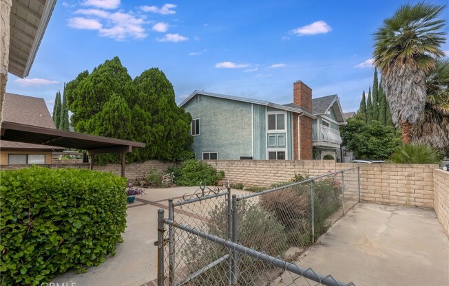 4 beds, 3 baths, 3,229 sqft, $5,600