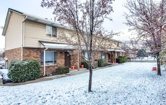 Creekside Townhomes (CT)