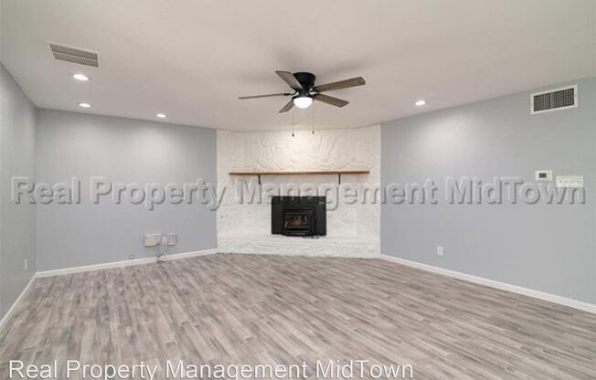 7004 Southampton Dr.