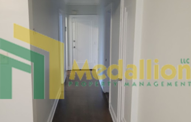 2 beds, 1 bath, $1,350, Unit 2740-2