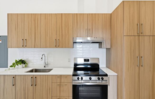 Studio, 1 bath, 390 sqft, $1,895, Unit 304-A