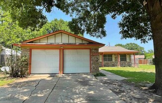 3913 CODY CT