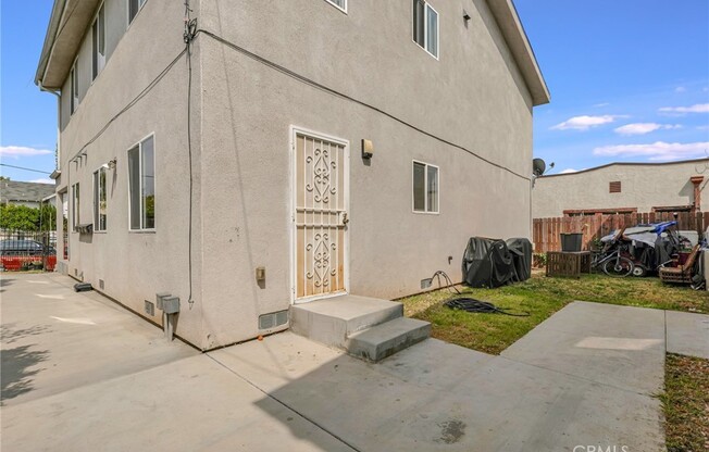 2508 HOUSTON ST