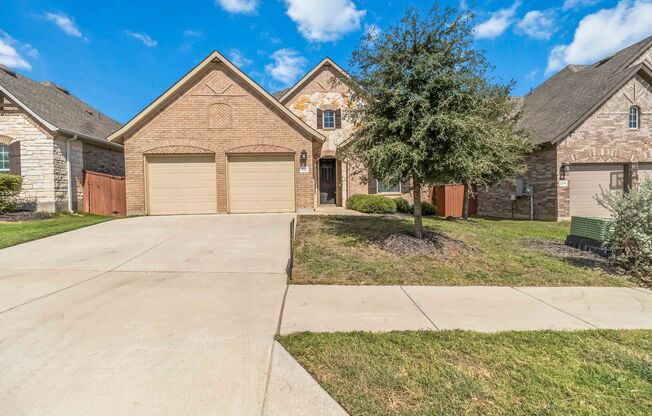 Beautiful 3-bed, 2-bath home for lease in the Oaks at San Gabriel in Georgetown!