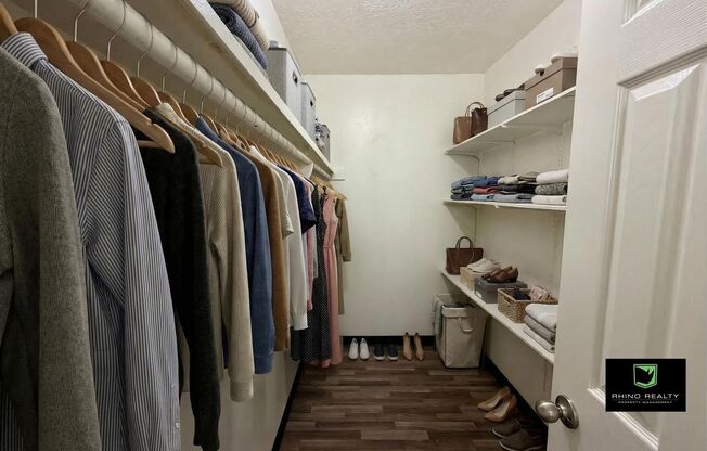 1 bed, 1 bath, 700 sqft, $965, Unit Unit 103