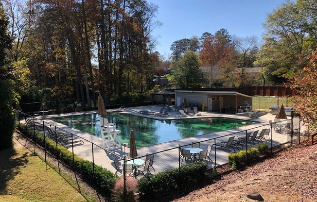 4 beds, 2.5 baths, $3,400