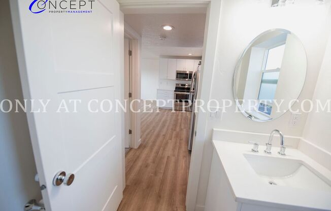 1 bed, 1 bath, 621 sqft, $1,199, Unit 432- (15)