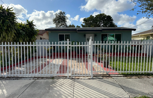 2330 SW 48 AVE