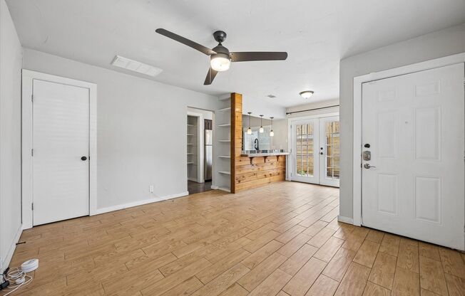 2717 Parker Lane
