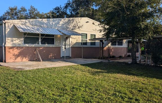 Large 4 bedrooms home with a bonus room.   No HOA large piece of land