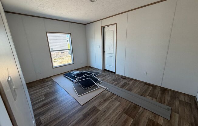 3 beds, 2 baths, 1,056 sqft, $85,000, Unit Lot 64