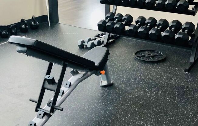 1 bed, 1 bath, 695 sqft, $1,296, Unit 1010 on the Lake - One Bedrooms with Courtyard and Lakeviews