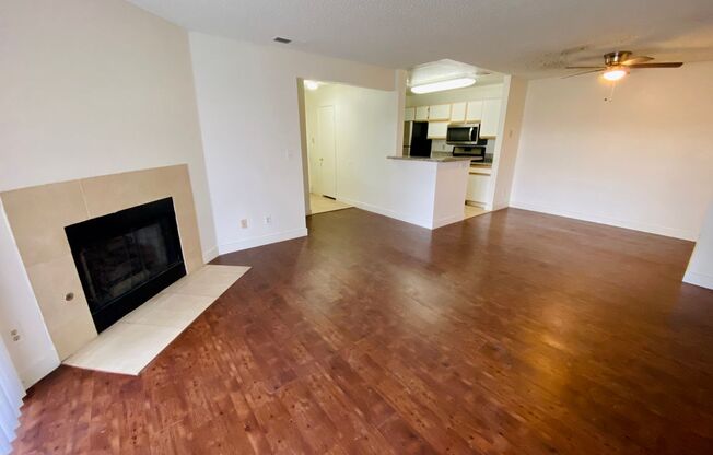 2 beds, 2 baths, 1,053 sqft, $1,550, Unit 2200 FORT APACHE #1106