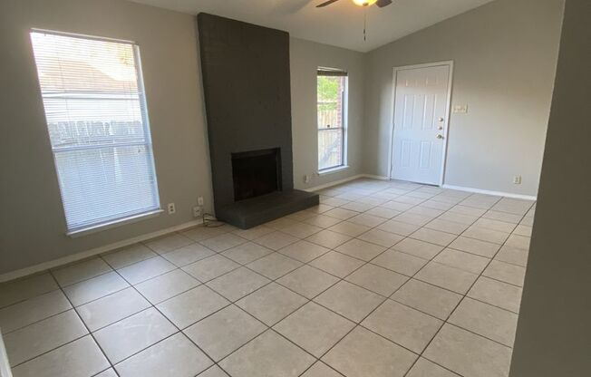 2 beds, 2 baths, $1,695, Unit # #A