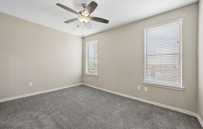 3 beds, 2 baths, 1,248 sqft, $1,959, Unit 918