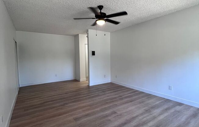 Pacific Breeze Apartments