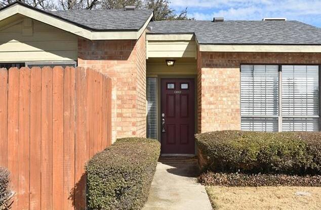 2018 COTTAGE OAK LN
