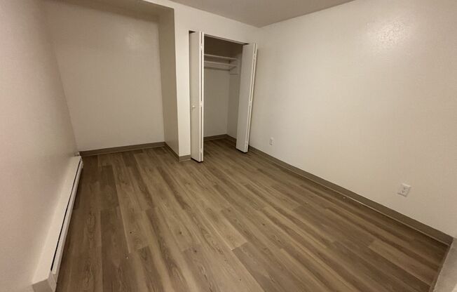 1 bed, 1 bath, 600 sqft, $1,495, Unit B