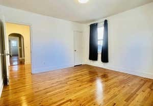 2 beds, 1 bath, 2,200 sqft, $2,300, Unit 1