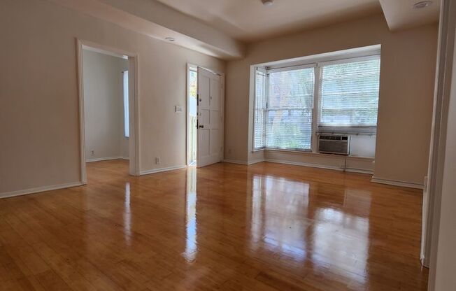 Rossmore Apartments