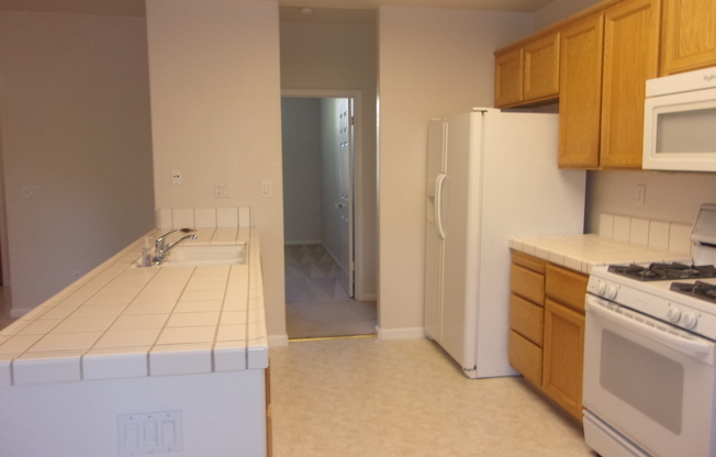 3 beds, 2 baths, $2,800, Unit Vacaville, CA 95688