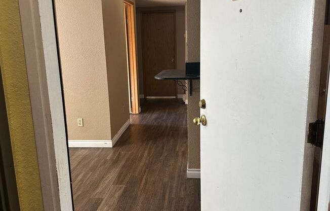 3 beds, 2 baths, 643 sqft, $2,000, Unit A303