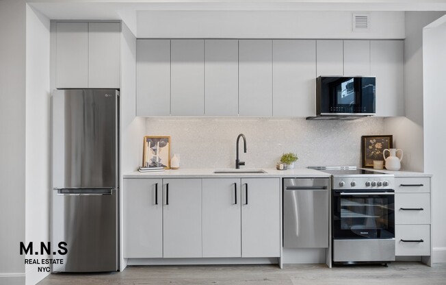 1 bed, 1 bath, $4,634, Unit 614
