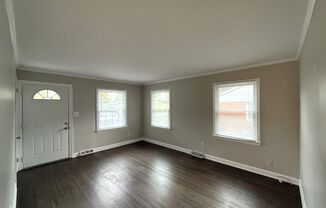 2 beds, 1 bath, $1,925