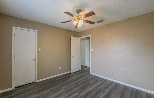 3 beds, 2 baths, $1,800