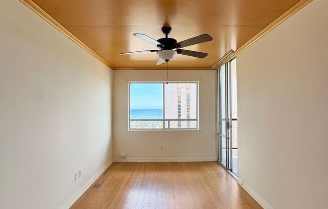 Gorgeous panoramic view in Waikiki!
