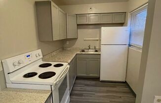 2 beds, 1 bath, 900 sqft, $1,095, Unit Unit 1