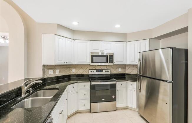 1304 CEDAR ROCK PL
