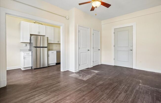 1 bed, 1 bath, $2,200, Unit 1616 16th Street NW Unit 505