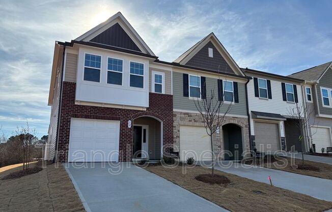 52 LAVENDER LN