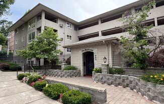 930 S Cowley Street #302