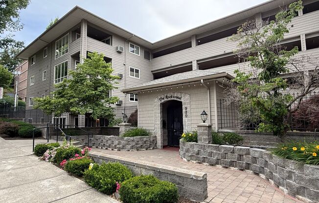 930 S Cowley Street #302