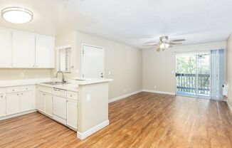 1 bed, 1 bath, 567 sqft, $1,795, Unit 57